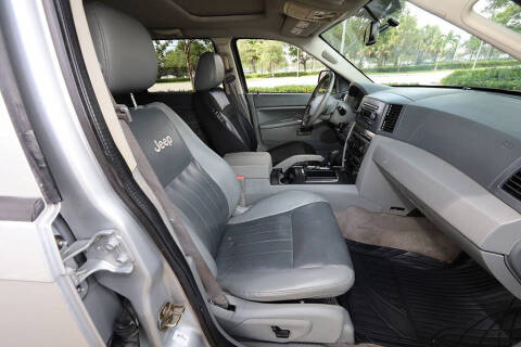 2006 Jeep Grand Cherokee Laredo