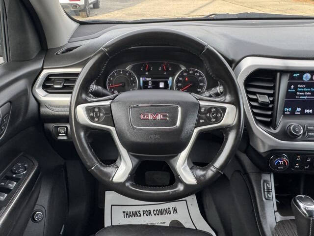 2017 GMC Acadia SLT-1