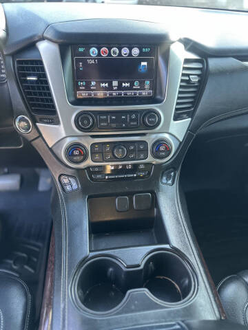 2017 GMC Yukon XL SLT