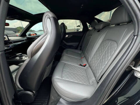 2021 Audi S4 3.0T quattro Premium Plus