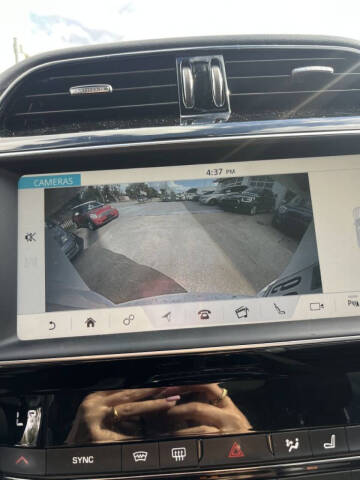 2019 Jaguar F-PACE 25t Premium