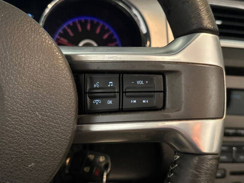 2014 Ford Mustang V6