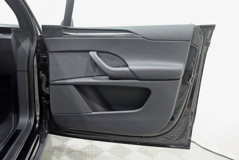 2022 Tesla Model X Plaid