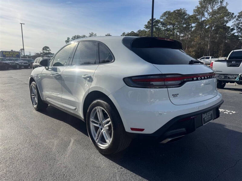2022 Porsche Macan