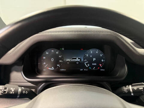 2024 Land Rover Defender 90 P400 X-Dynamic SE