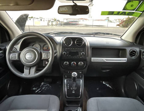 2016 Jeep Compass Sport