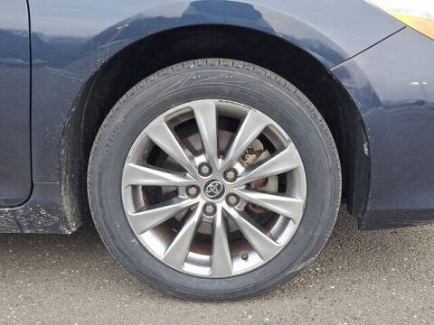 2016 Toyota Camry Hybrid XLE