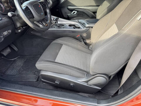 2023 Dodge Challenger SXT