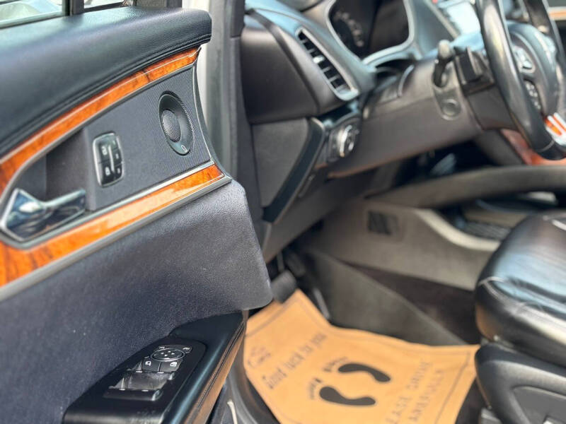 2016 Lincoln MKX Select