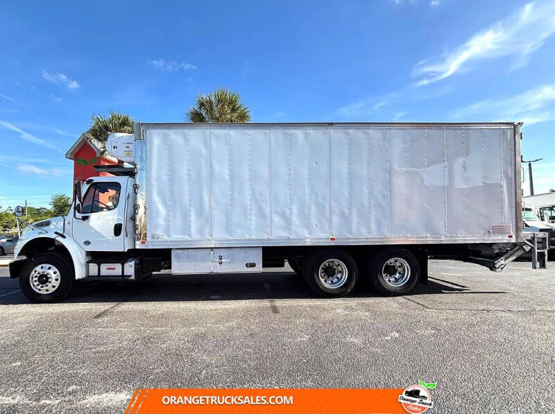 2018 Freightliner M2 106