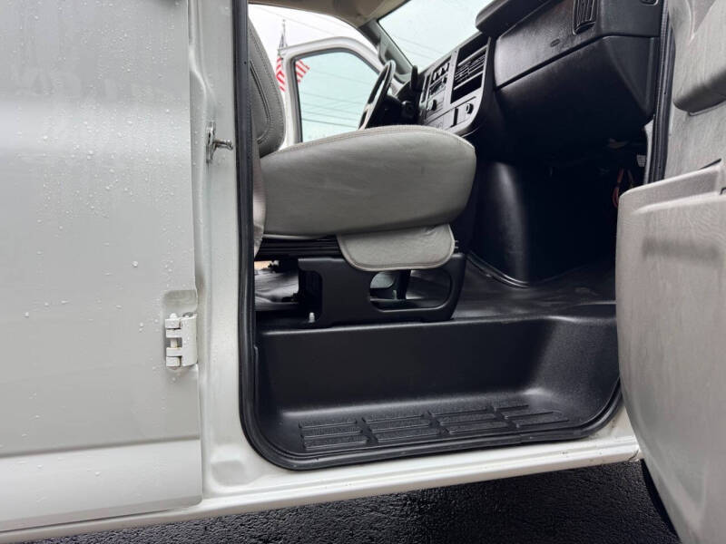 2019 Chevrolet Express 2500