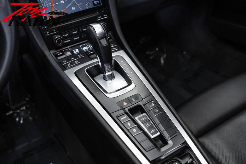 2017 Porsche 911 Carrera