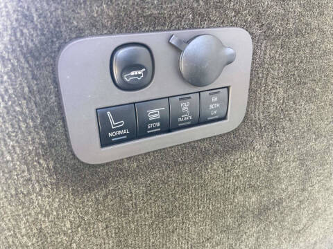 2016 Lincoln MKT EcoBoost