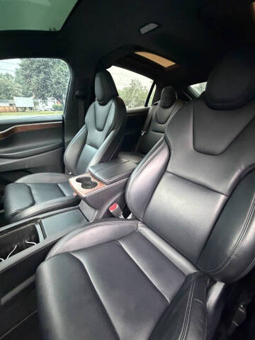 2020 Tesla Model X Long Range Plus