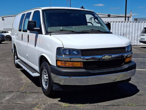 2024 Chevrolet Express 2500