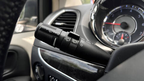 2014 Chrysler Town and Country Touring