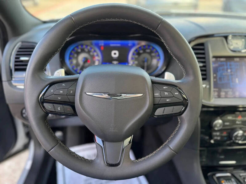 2023 Chrysler 300 S V6