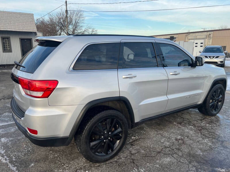 2012 Jeep Grand Cherokee Laredo