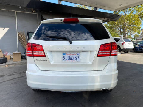 2017 Dodge Journey SE