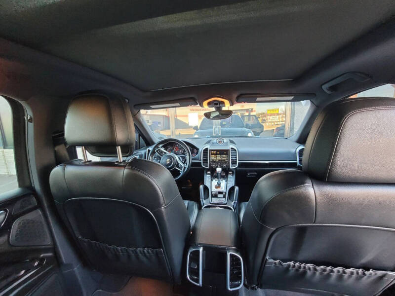 2016 Porsche Cayenne