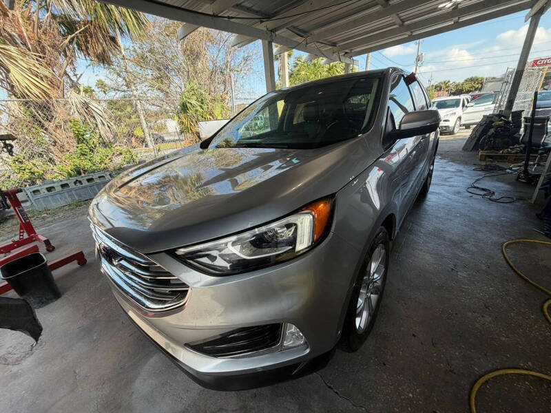 2021 Ford Edge Titanium