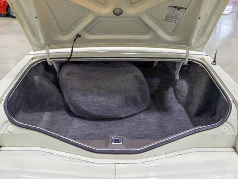 1977 Lincoln Mark V