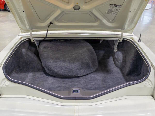 1977 Lincoln Mark V