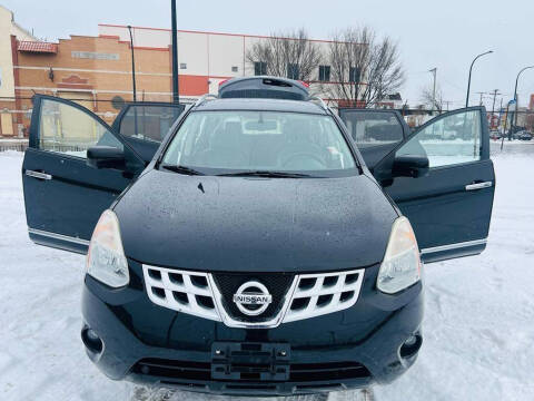 2013 Nissan Rogue SV w/SL Package