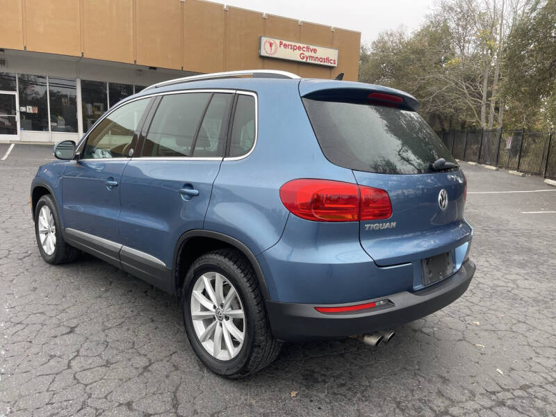 2017 Volkswagen Tiguan 2.0T Wolfsburg Edition