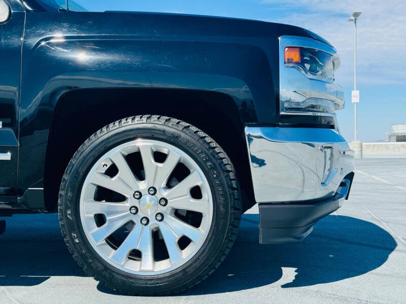 2016 Chevrolet Silverado 1500 LTZ photo 12