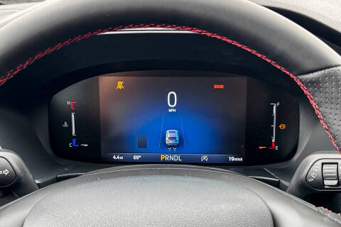 2025 Ford Escape ST-Line Select