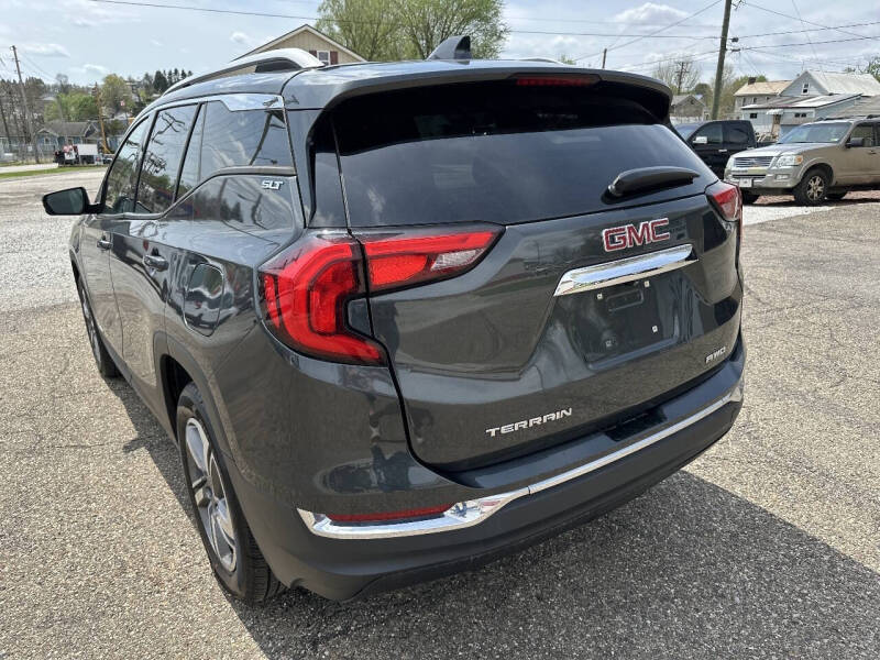 2021 GMC Terrain SLT