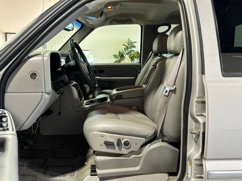 2005 GMC Sierra 2500HD