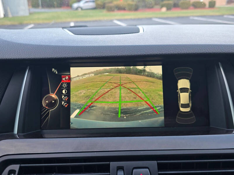 2015 BMW 5 Series 528i xDrive