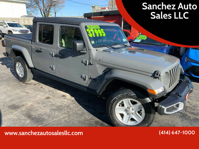 2021 Jeep Gladiator for sale at Sanchez Auto Sales LLC in Milwaukee WI