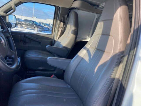 2024 GMC Savana 2500