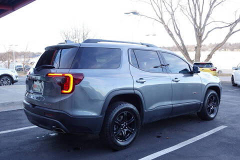 2022 GMC Acadia AT4