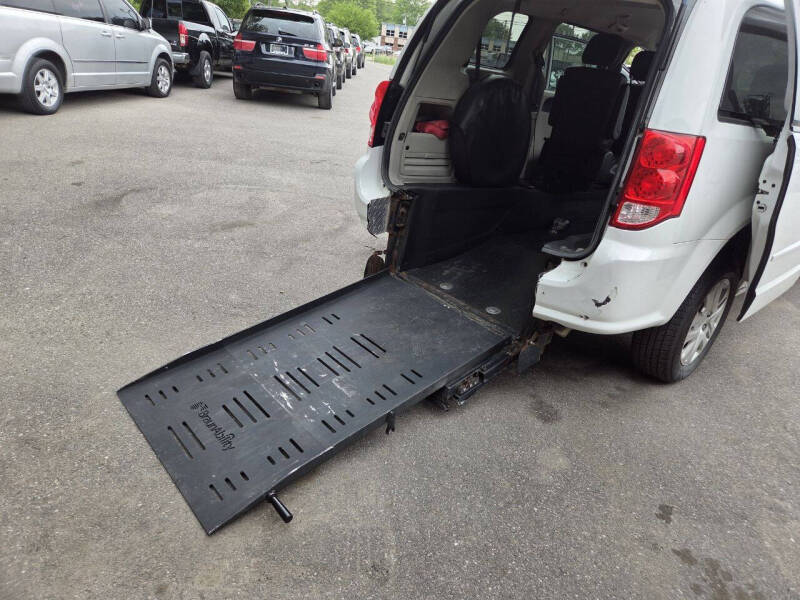 2017 Dodge Grand Caravan SE