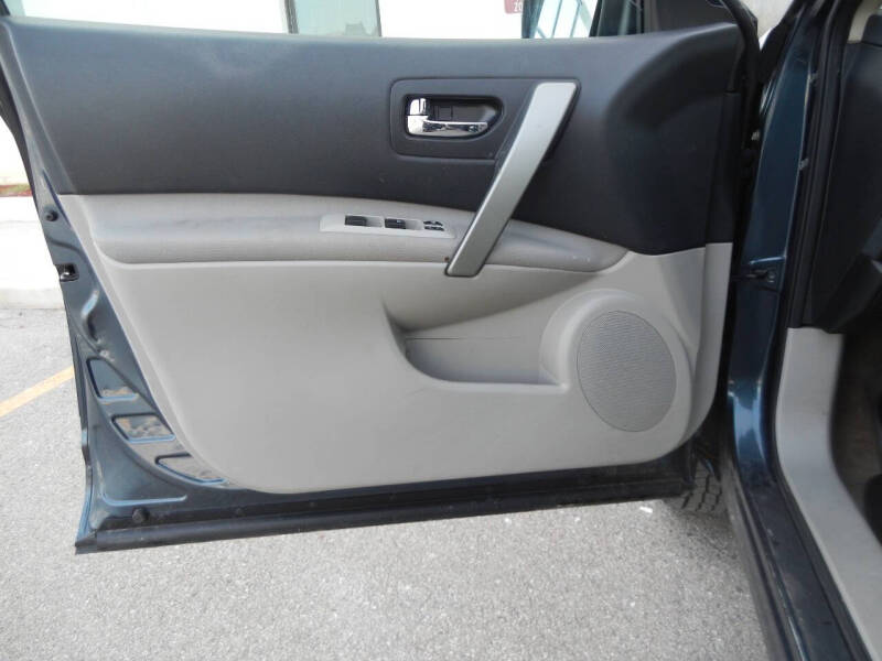 2012 Nissan Rogue S