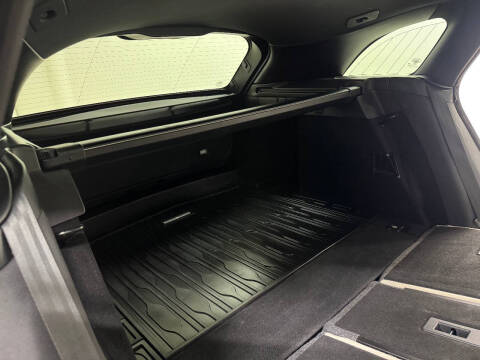 2019 Land Rover Range Rover Velar P250 R-Dynamic SE