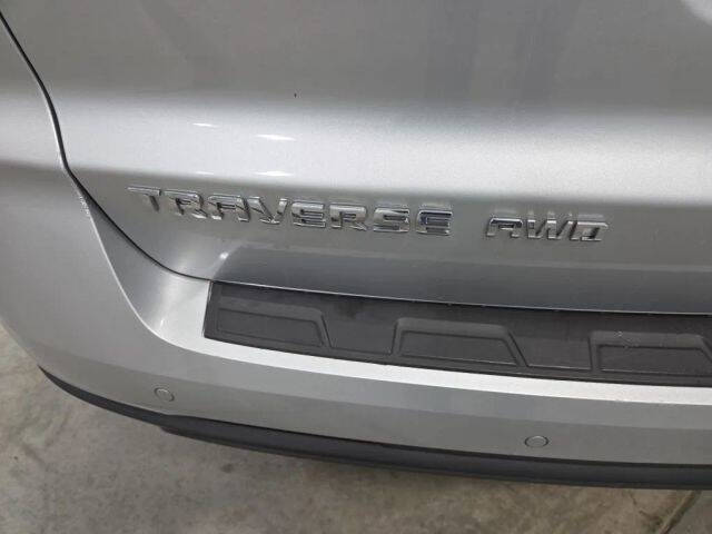 2017 Chevrolet Traverse LT