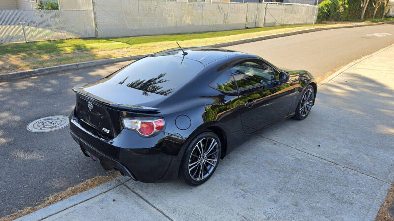 2013 Scion FR-S
