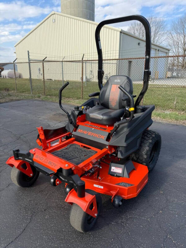 2025 Bad Boy Mowers MAVERICK 54"
