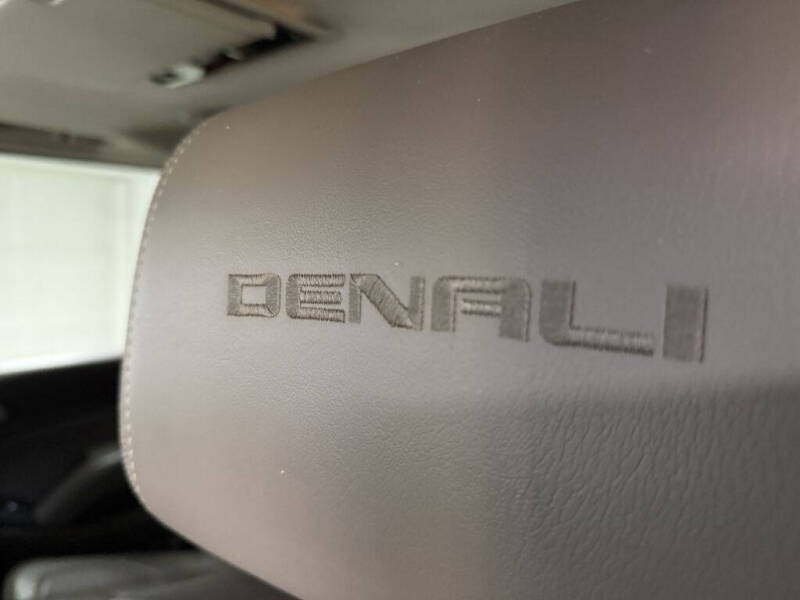 2018 GMC Yukon XL Denali