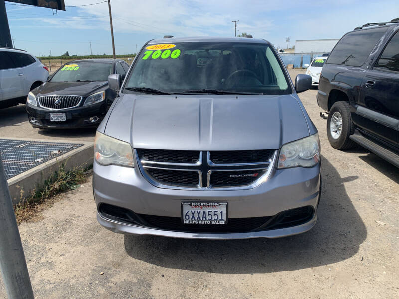 2013 Dodge Grand Caravan for sale at Neri's Auto Sales in Sanger CA