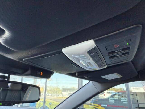 2023 Mitsubishi Outlander PHEV SEL