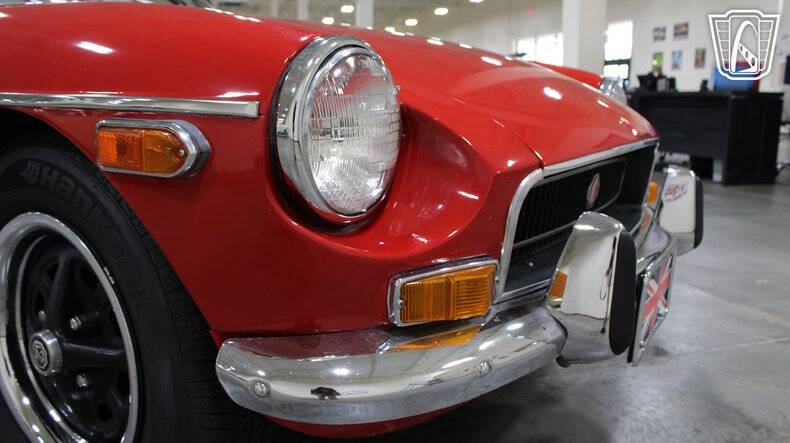 1972 MG B