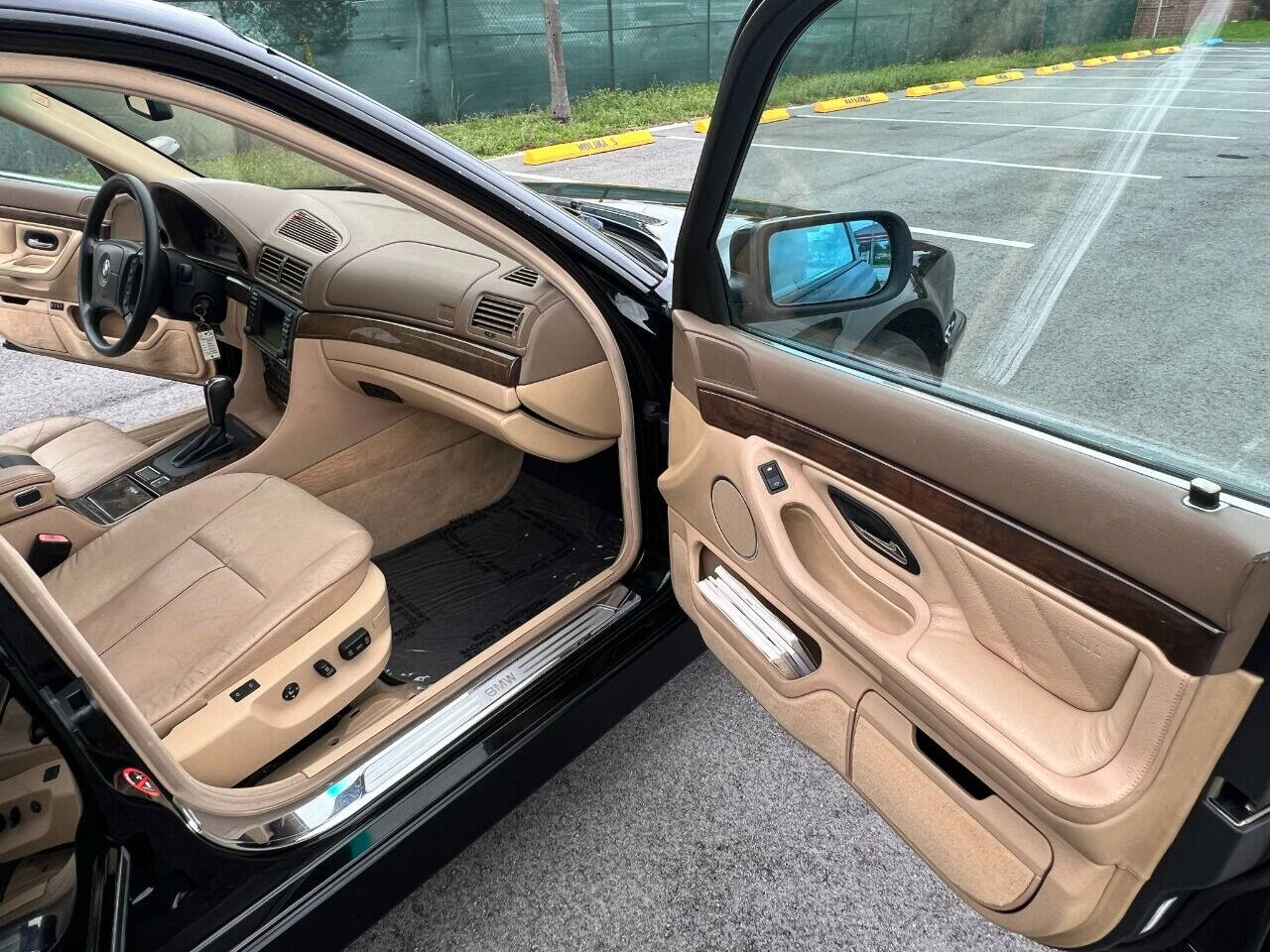 2000 BMW 7 Series  - $13,900