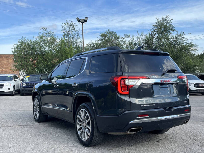 2021 GMC Acadia Denali