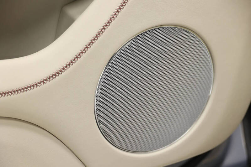 2020 Bentley Bentayga Hybrid